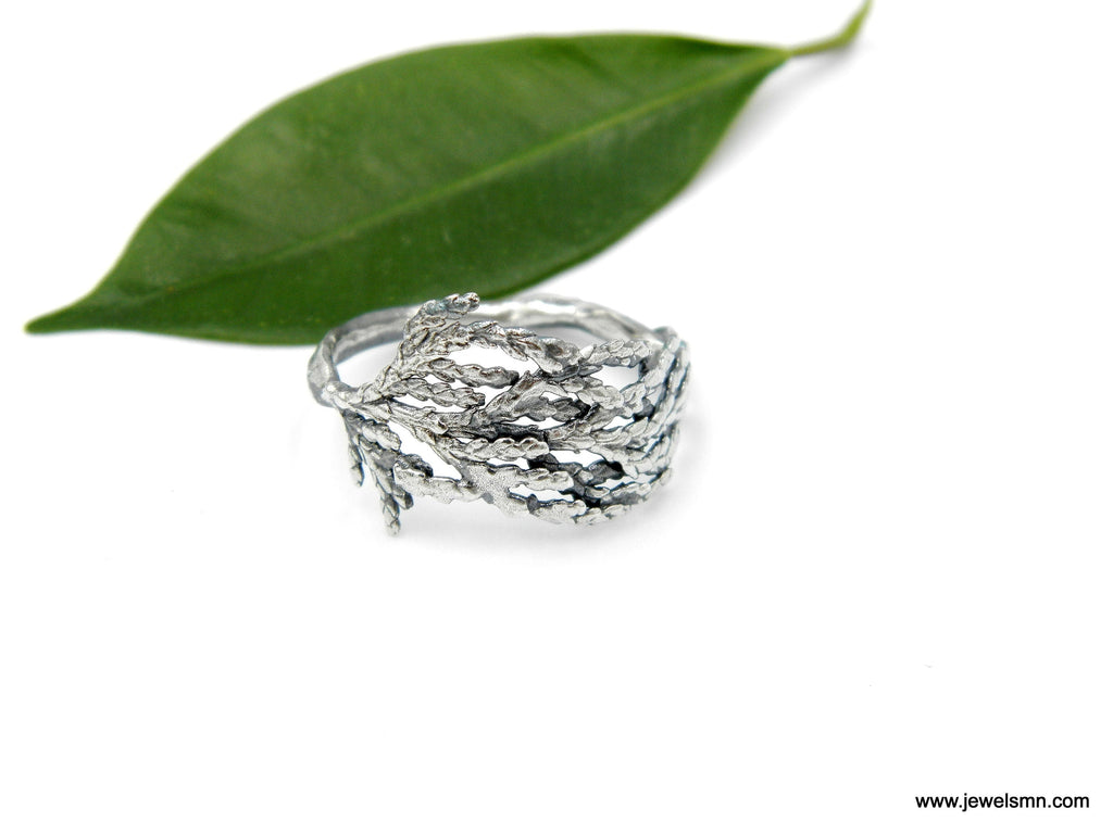 Bague Cyprès Argent, Bijoux Argent Sterling, Bague Argent, Bande Feuille de Cyprès, Cadeau pour Femme, Cadeau d'Anniversaire pour Femme, Bijoux Faits Main